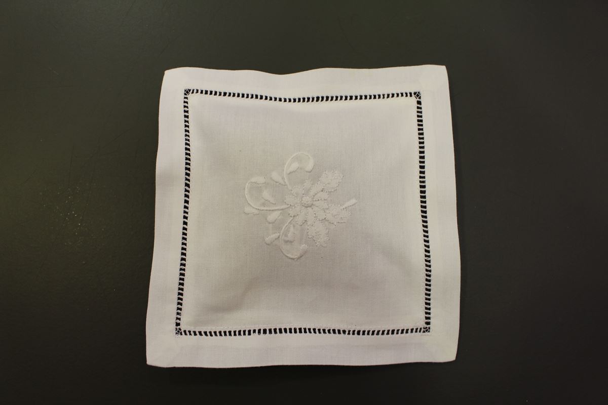 Potpourri Bag white flower