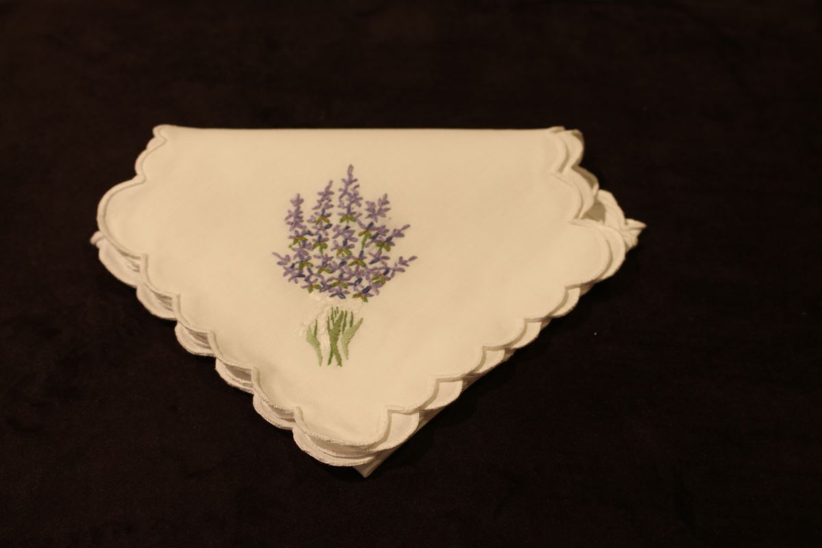 Bread cover lavender