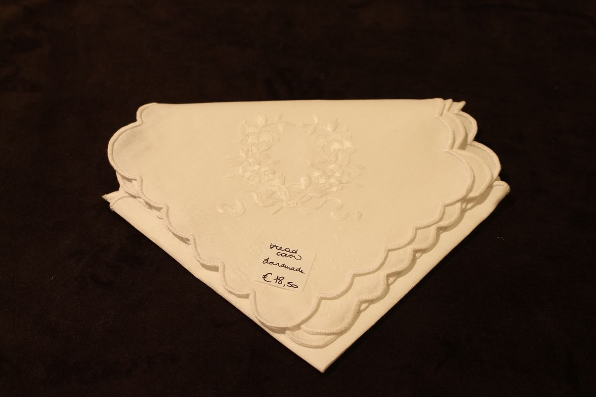Bread cover guirlande