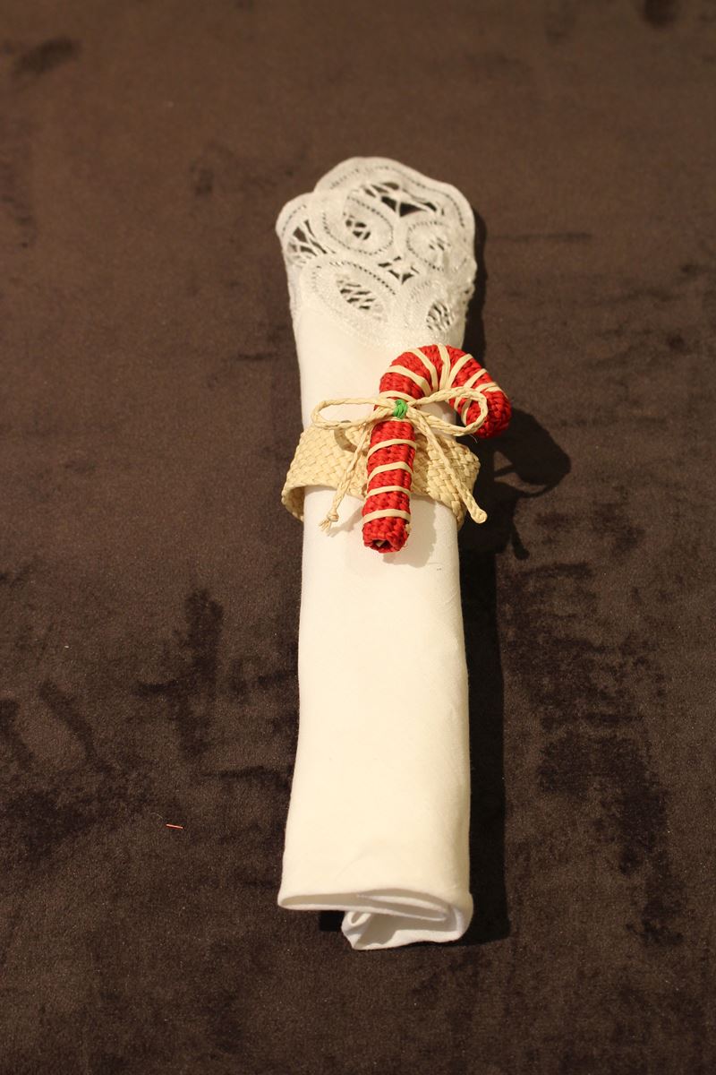 Napkin ring candy cane