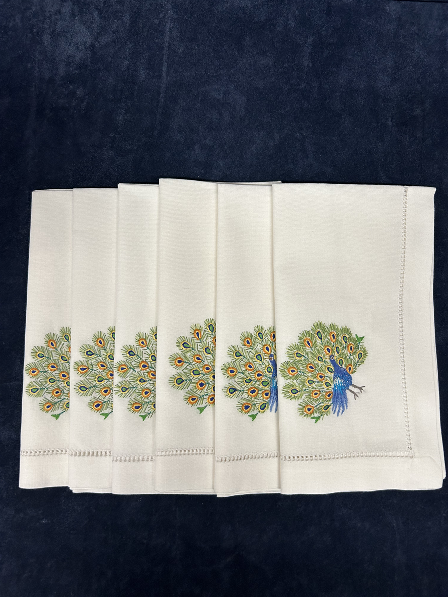Napkin peacock