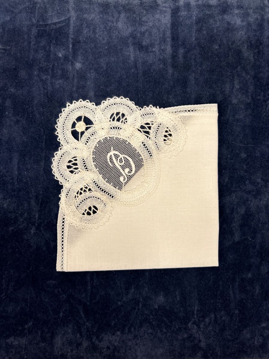 Handkerchief Ribbon lace